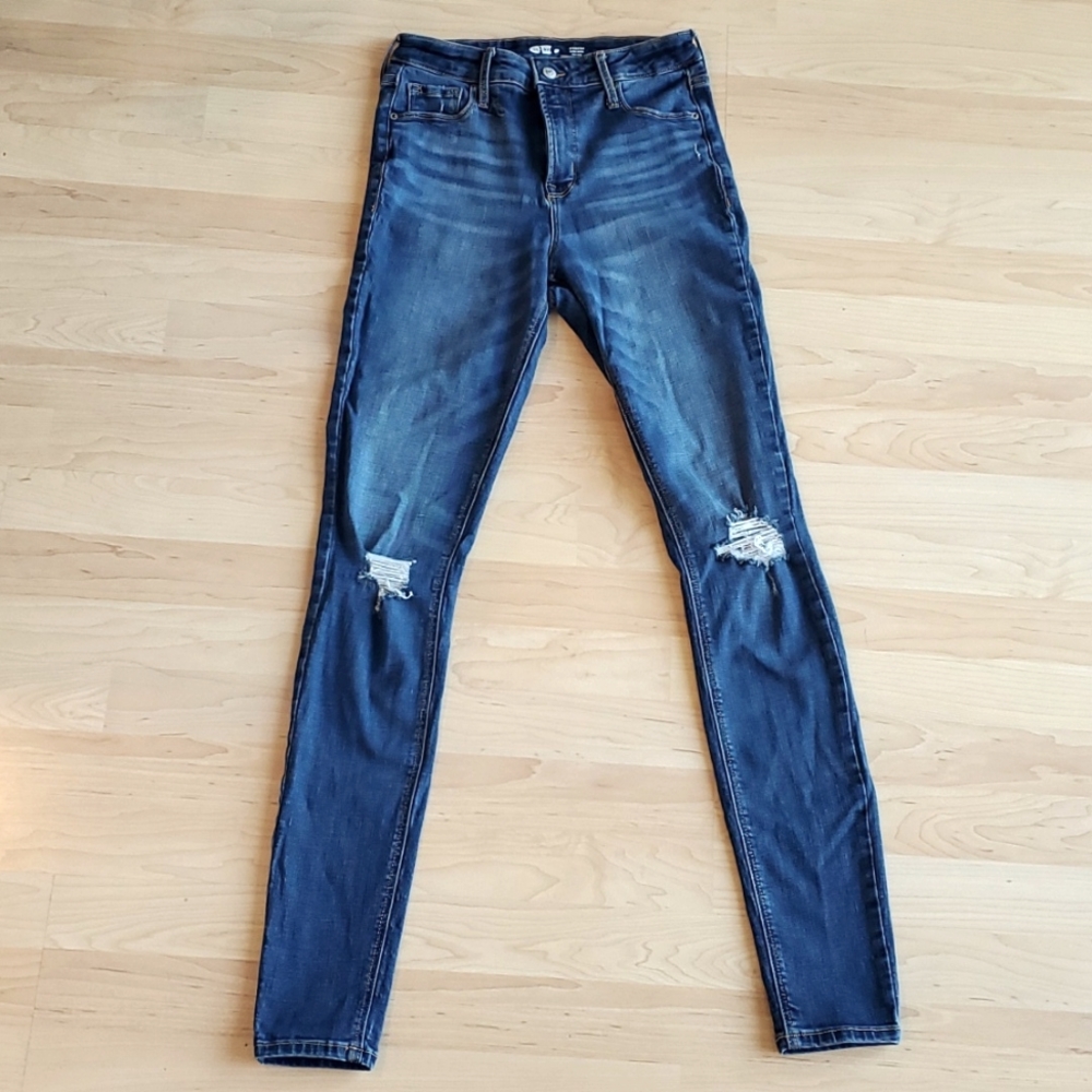 Old Navy Rockstar Super Skinny Jeans Size 2 Tall Medium Wash
